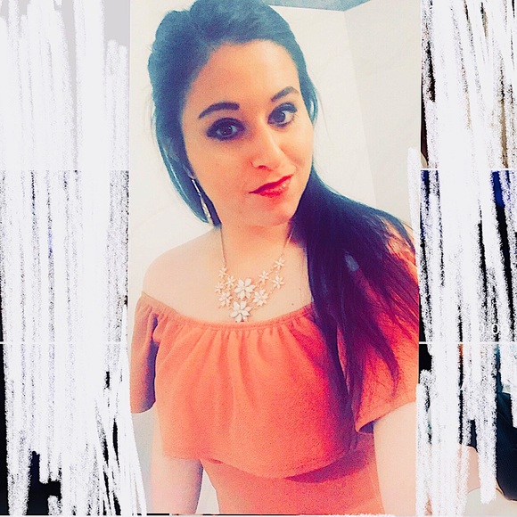 Shoulder to shoulder Rosé blush dress Worn 4 Show! - Picture 3 of 4